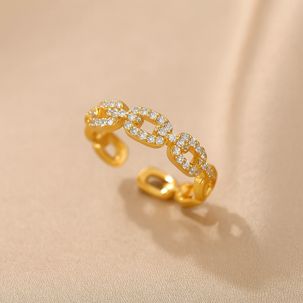 Dazzling Chain Link Ring