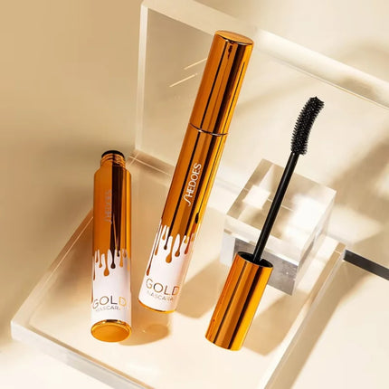 Thick Curly Black Mascara