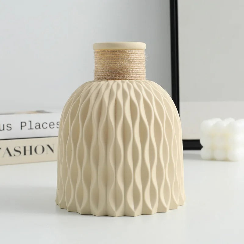 Water Ripple Twine Plastic Vase