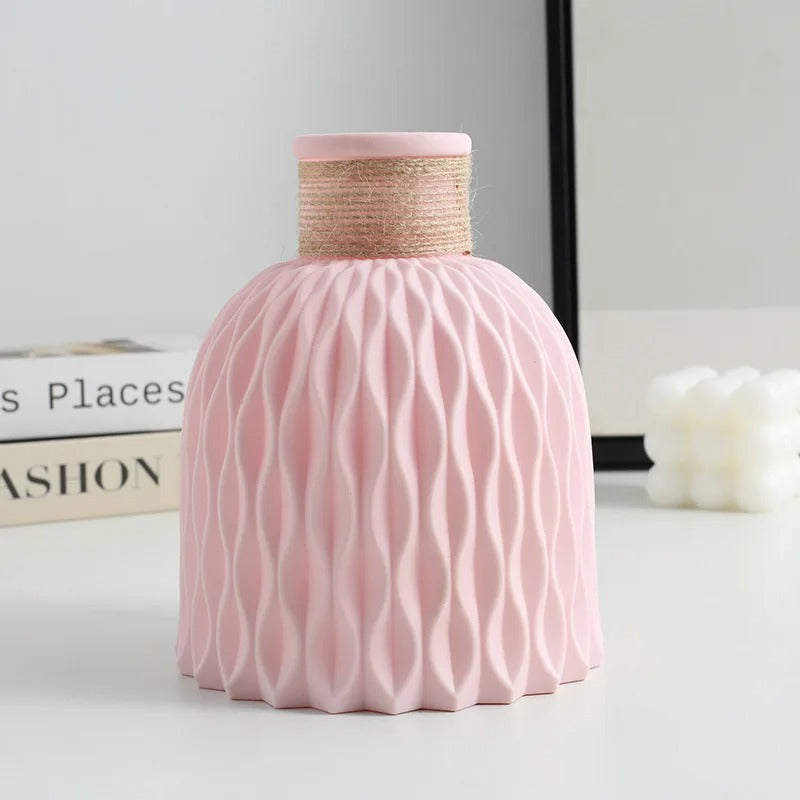Water Ripple Twine Plastic Vase