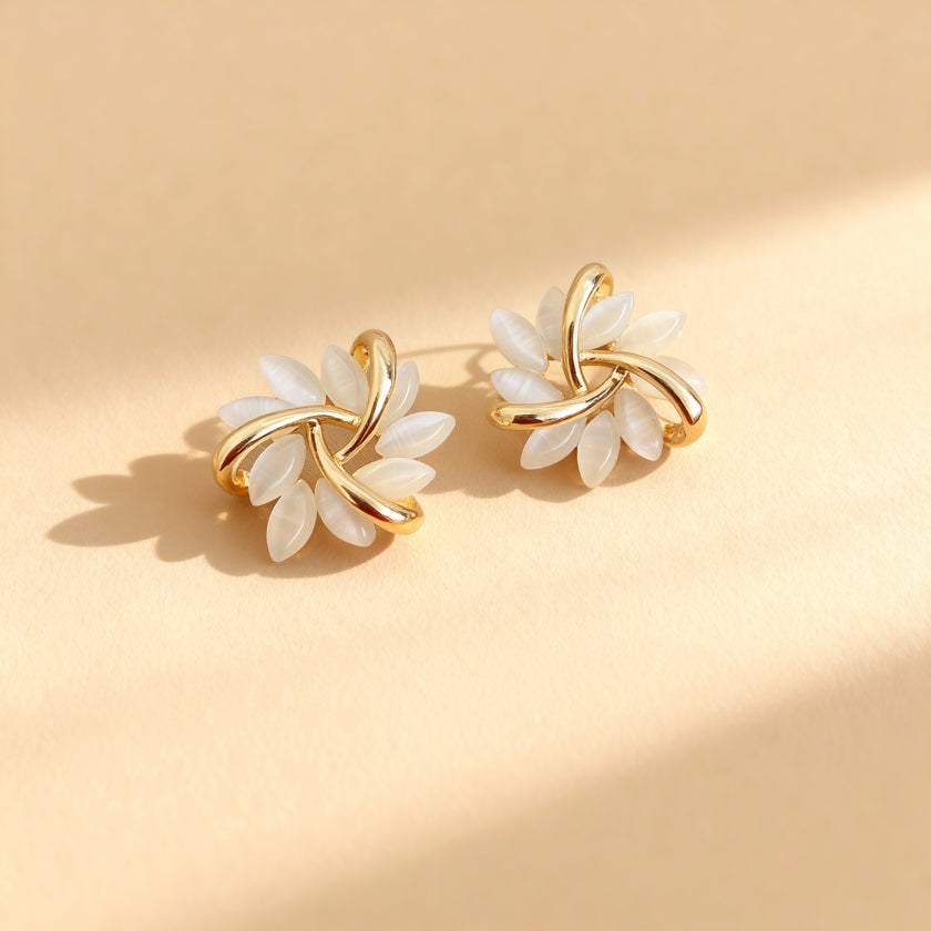 Elegant Leaf Wreath Acrylic Earrings